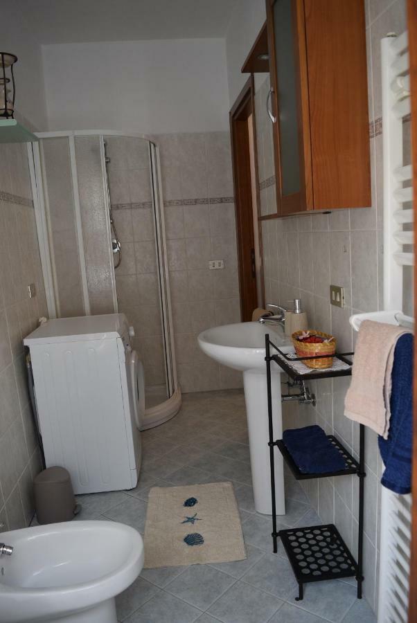 Le Quare Lägenhet Gravellona Toce Exteriör bild